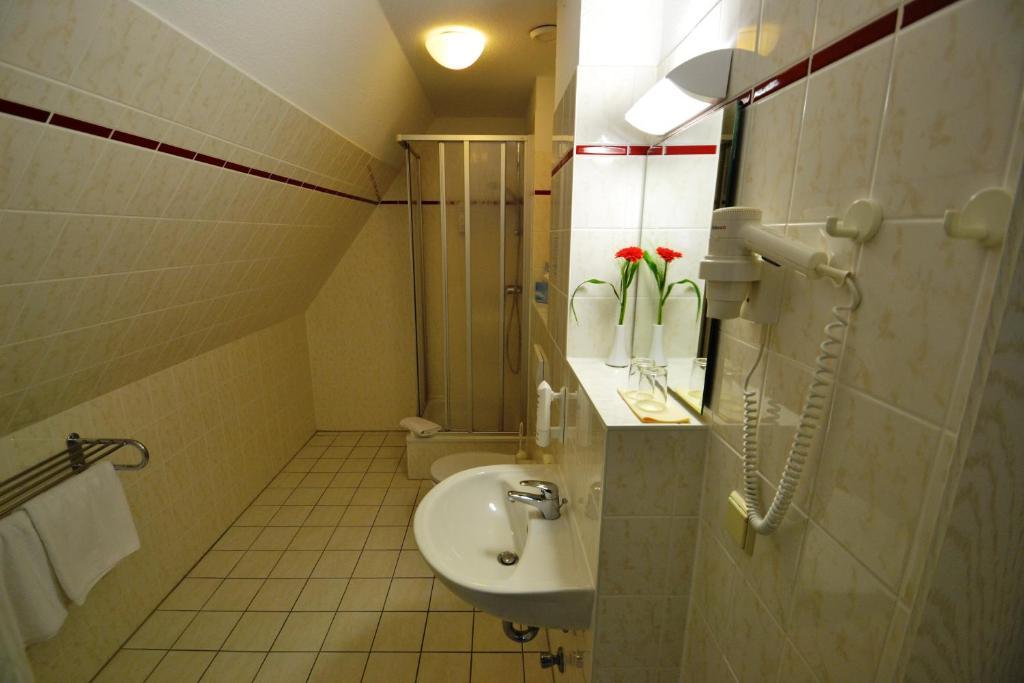 Hotel am Rugard Bergen Auf Rugen Bagian luar foto